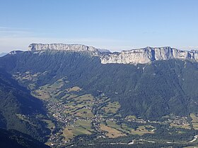 photo Dingy-Saint-Clair